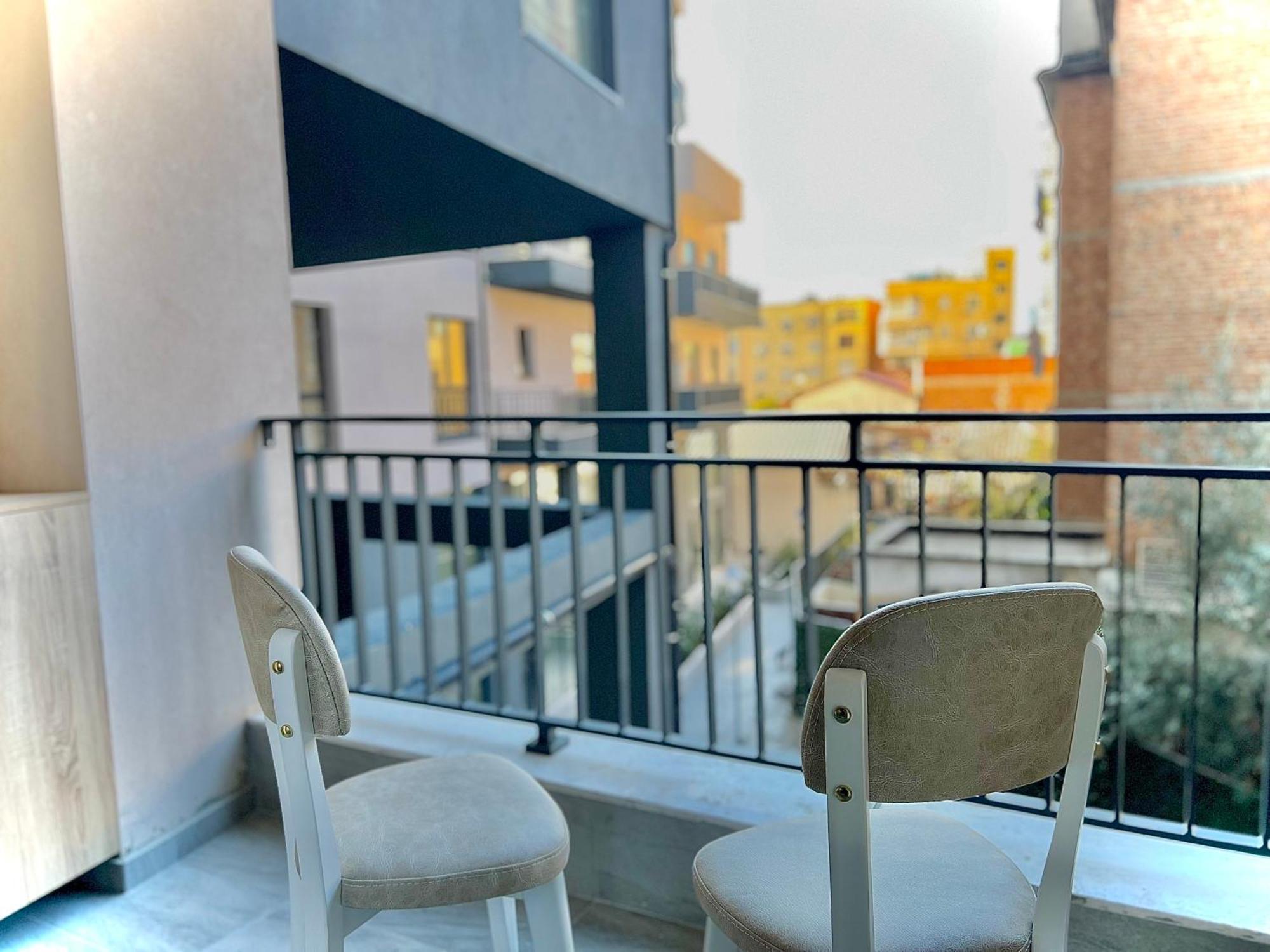 New Bliss Bazaar Apartamento Tirana
